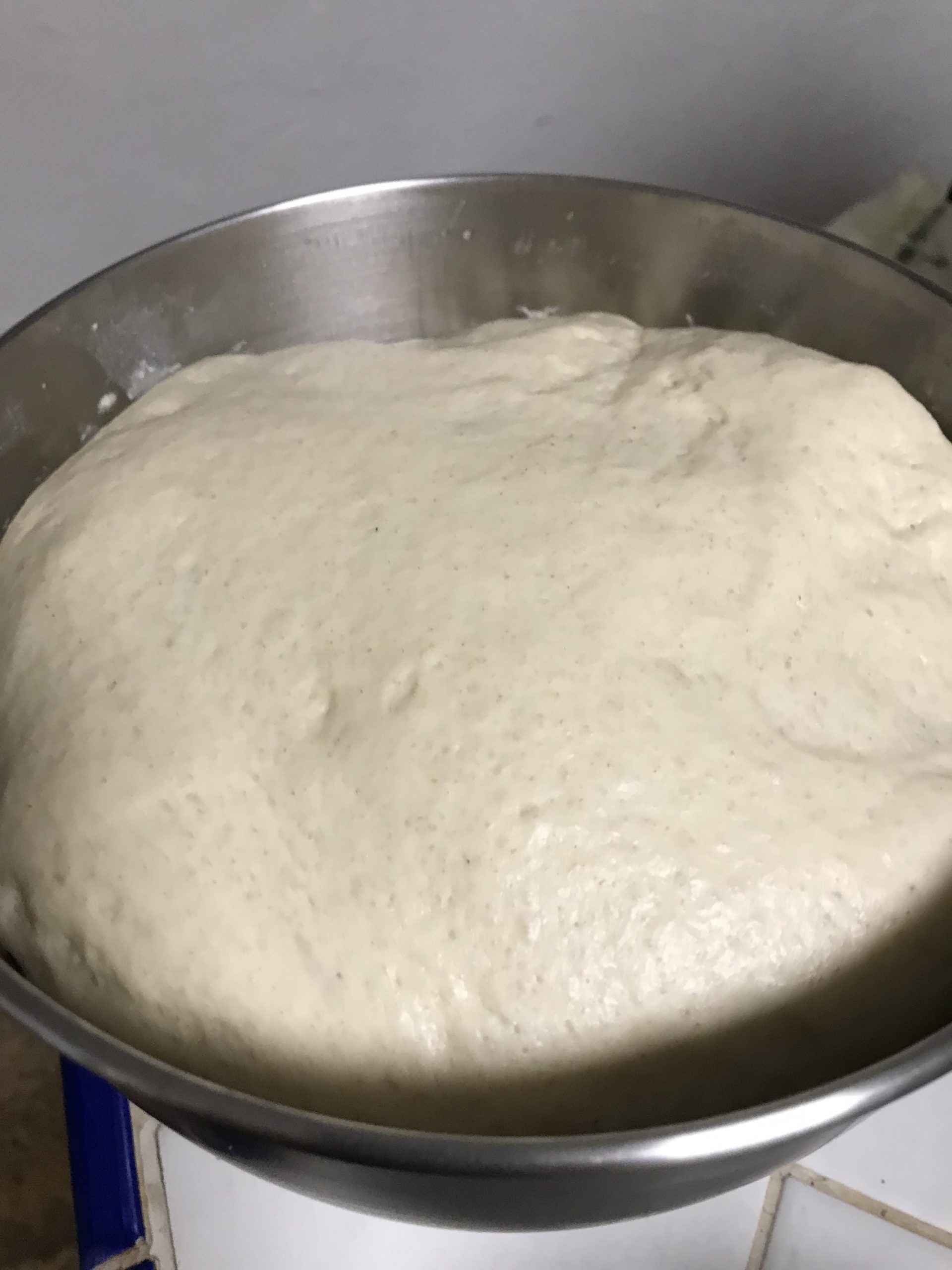 Préparation pâte à pain au yaourt